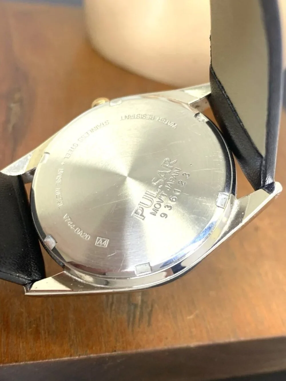 Pulsar Men's Watch V744-0A20 Vintage Quartz Blue Dial Day Date Black Leather